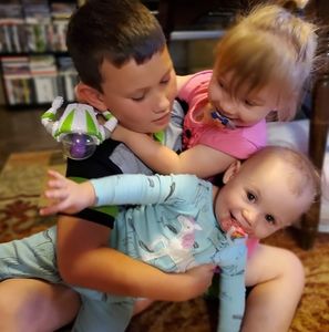 Meet your Posher, Whitney